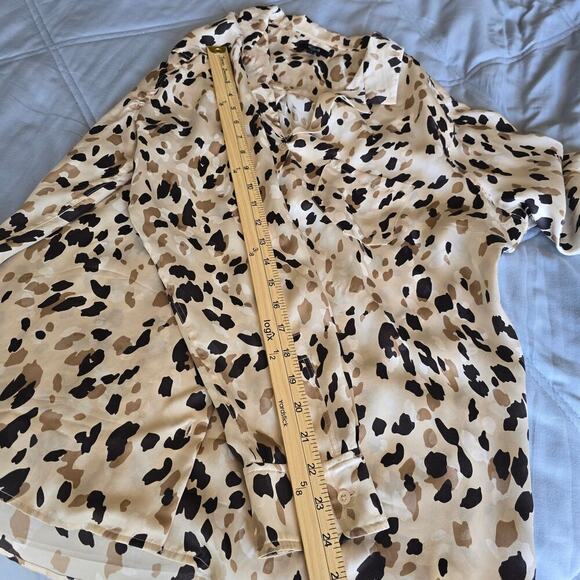 Rails Rebel Abstract Animal Print Silk Blouse Workwear Minimalist Luxe Sz L - Picture 8 of 9